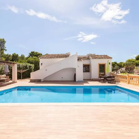 Nichola * Javea